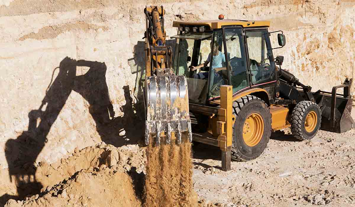 Overcoming Financial Challenges in Construction Equipment Financing