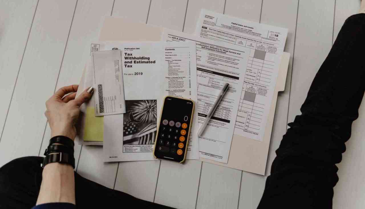 Turning Profits Around: Fix & Flip Financing: A Guide for Real Estate Investors 1 Fix & Flip Financing: